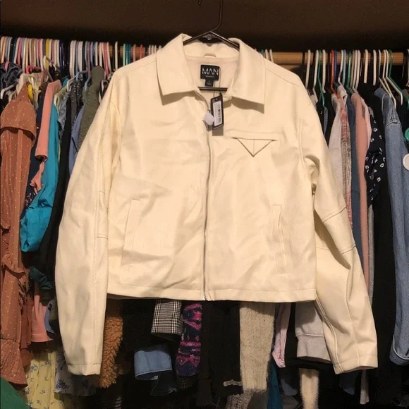 Elegant Cream Leather Jacket for Women - Picture 1 of 6